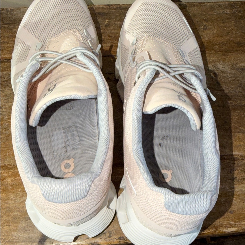 On Running Women's Pink Cloud-Style Running Sneakers - Picture 7 of 7